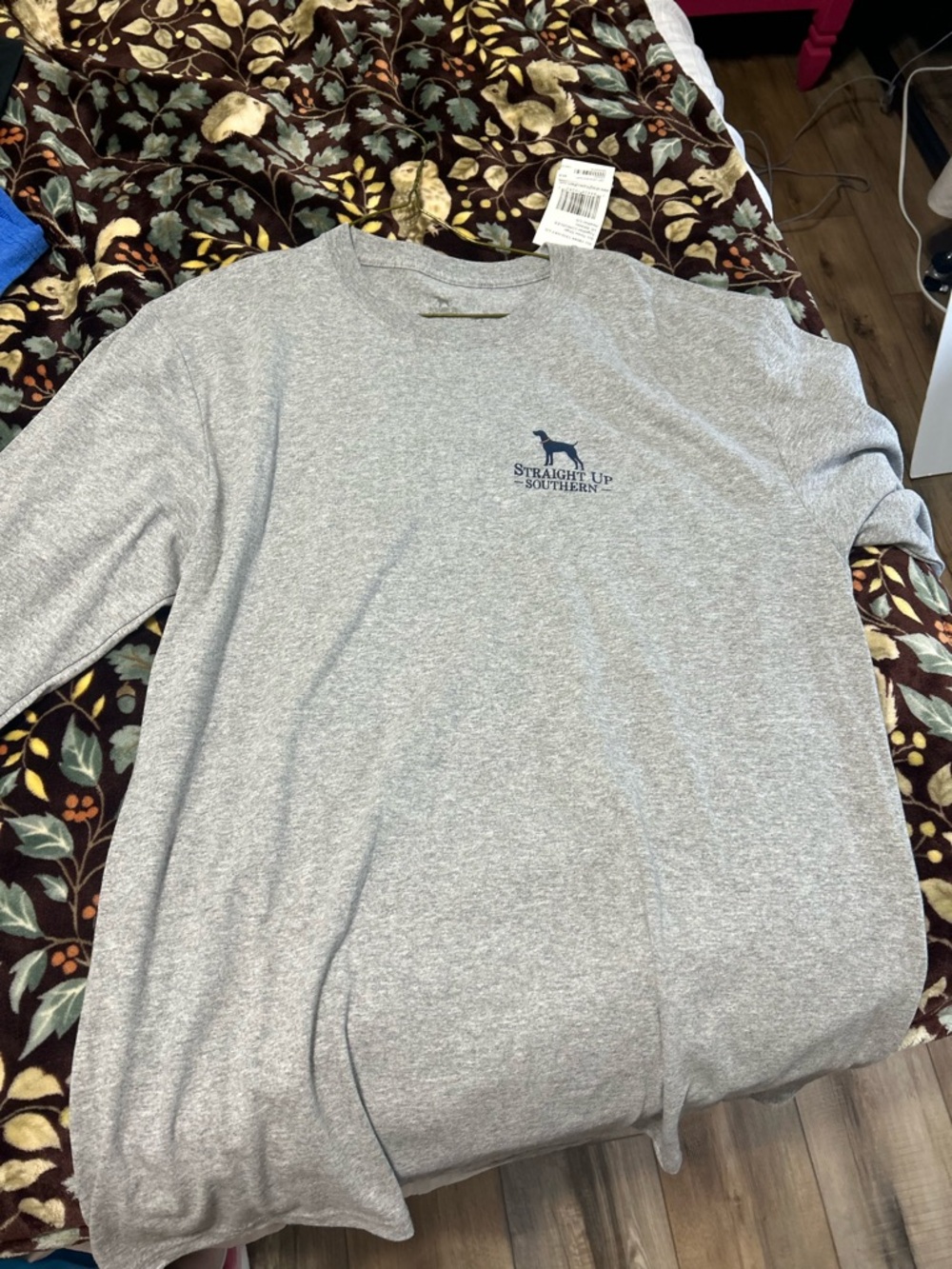 Men's Long Sleeve Tee in Heather Gray